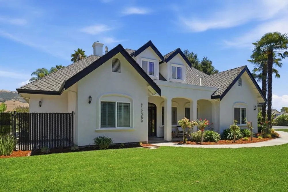 12350 Foothill Avenue San Martin, CA 95046