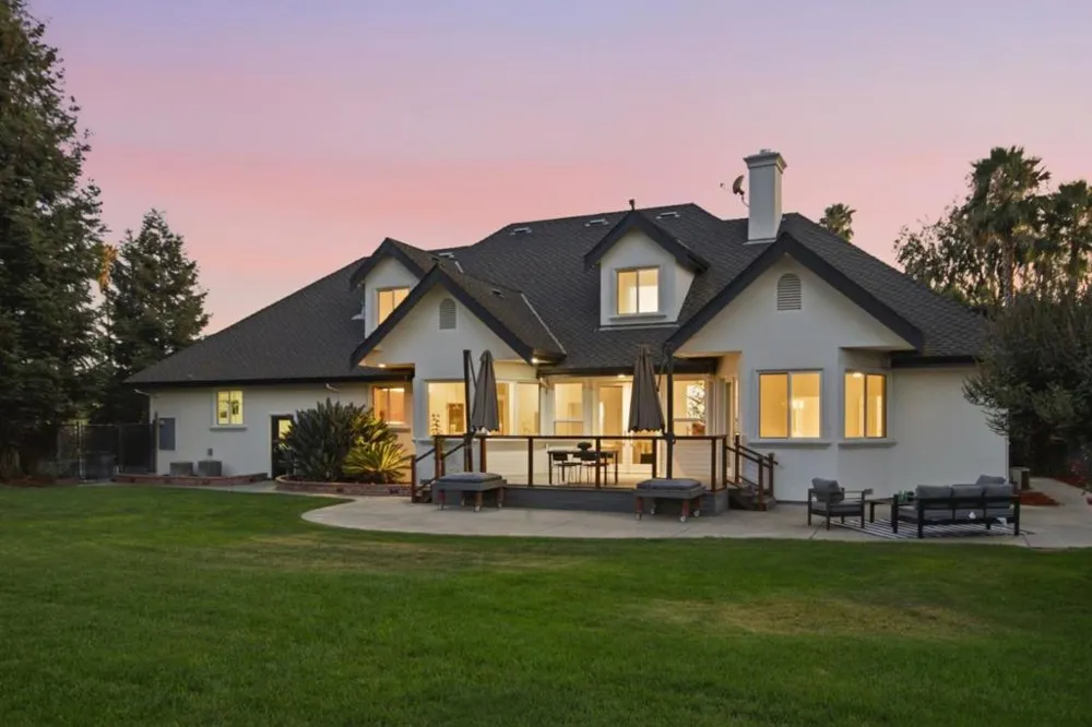 12350 Foothill Avenue San Martin, CA 95046