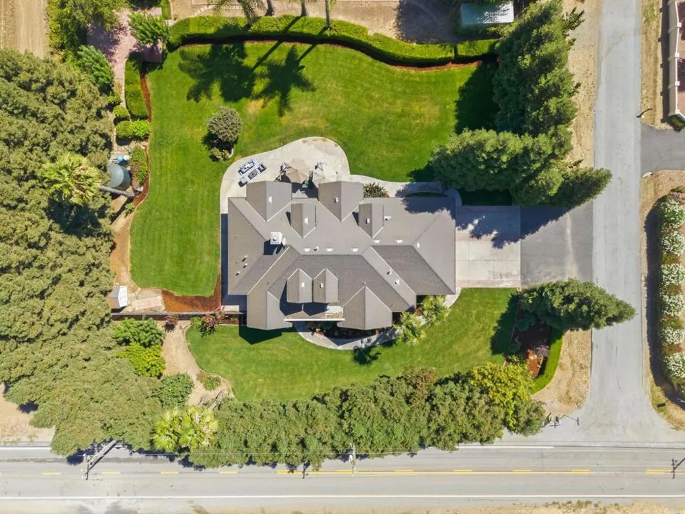 12350 Foothill Avenue San Martin, CA 95046