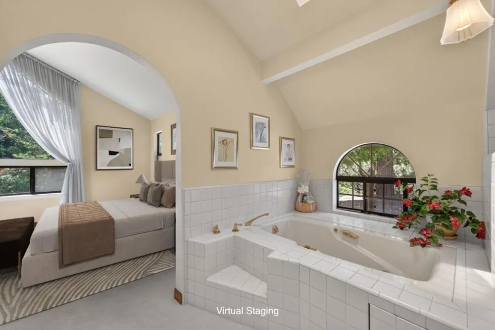 13204 Wright Way Los Altos Hills, CA 94022
