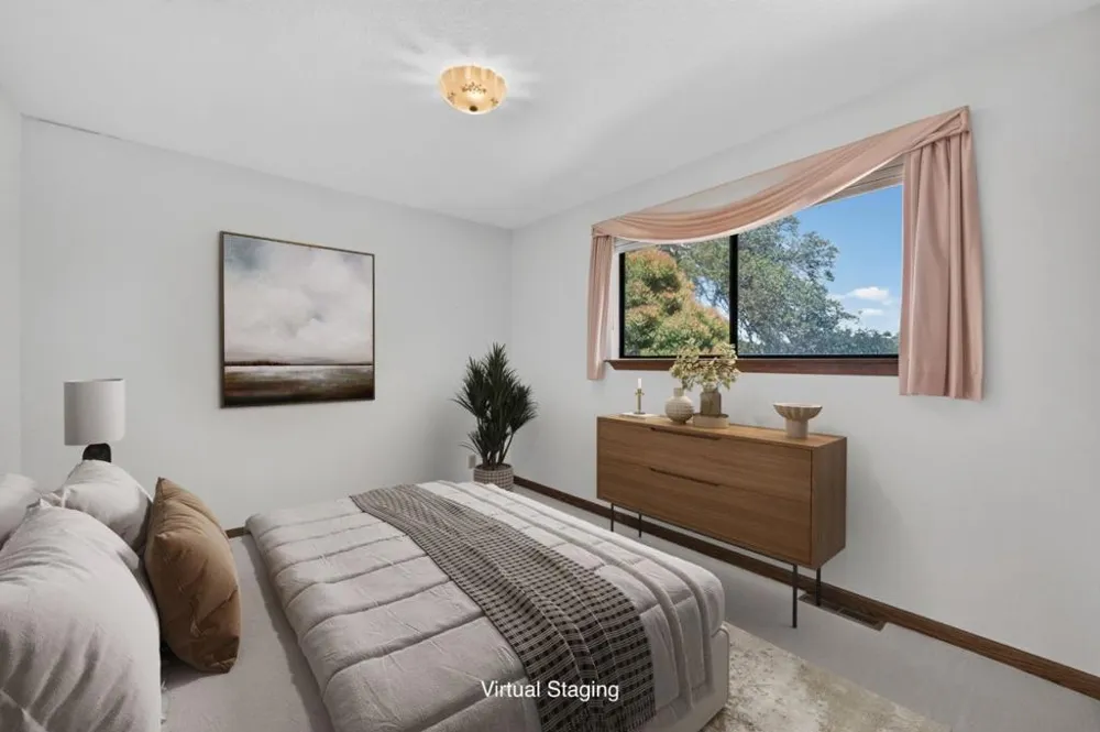 13204 Wright Way Los Altos Hills, CA 94022