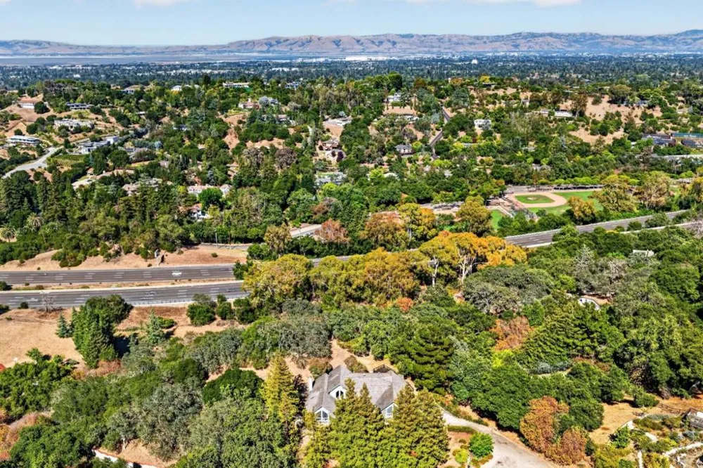 13204 Wright Way Los Altos Hills, CA 94022