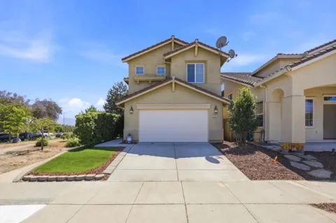 701 Vista Montana Drive