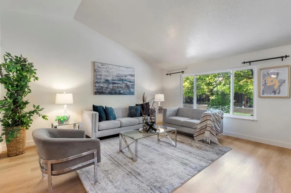 3220 Foxboro Place San Jose, CA 95135