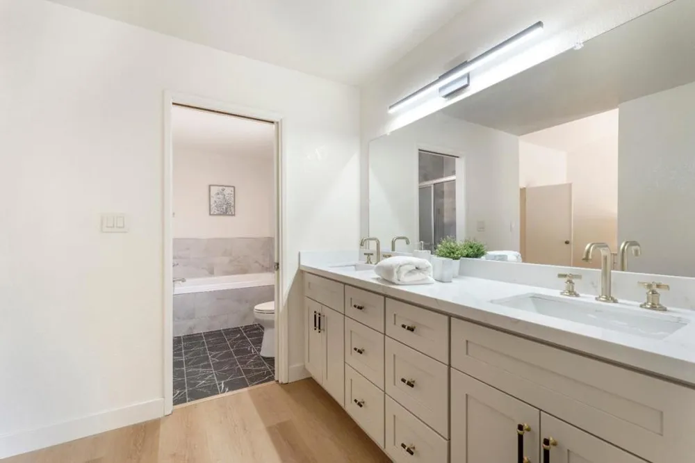 3220 Foxboro Place San Jose, CA 95135