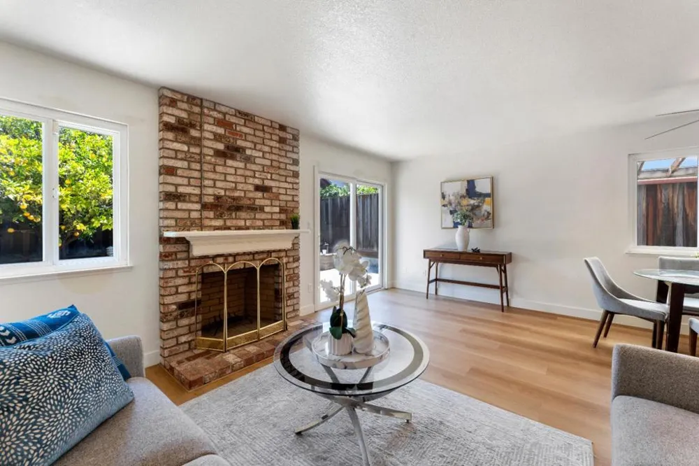 3220 Foxboro Place San Jose, CA 95135