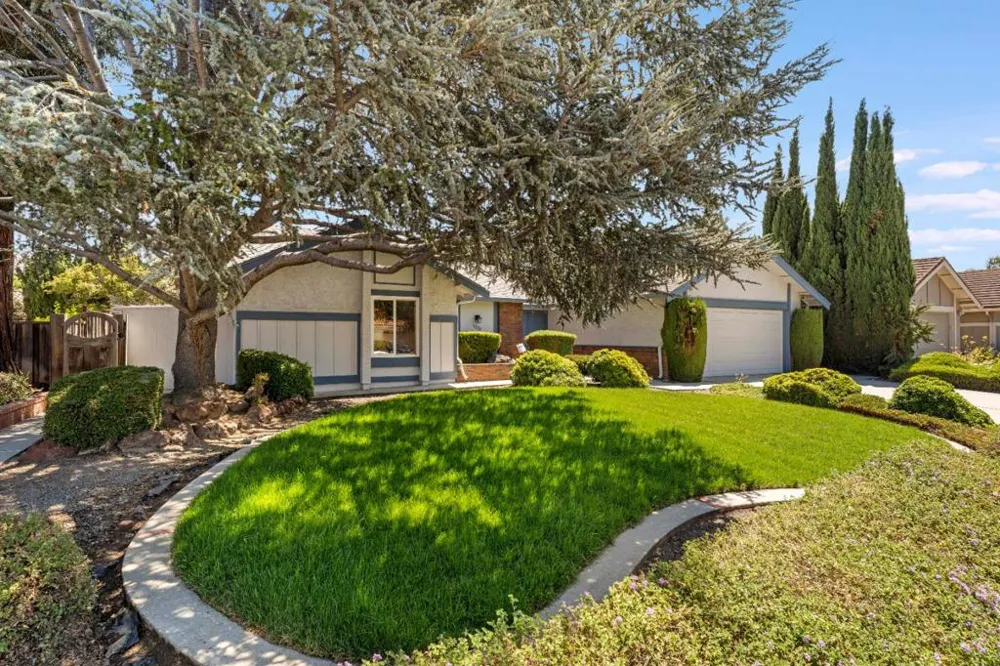 3220 Foxboro Place San Jose, CA 95135