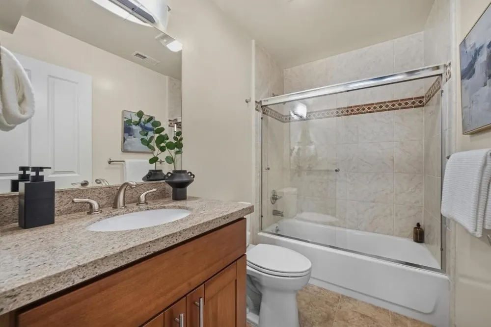 28 Megan Drive #1 San Francisco, CA 94134