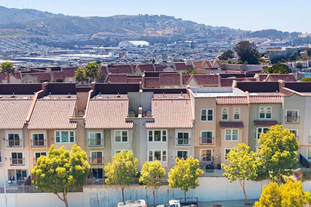 28 Megan Drive #1 San Francisco, CA 94134