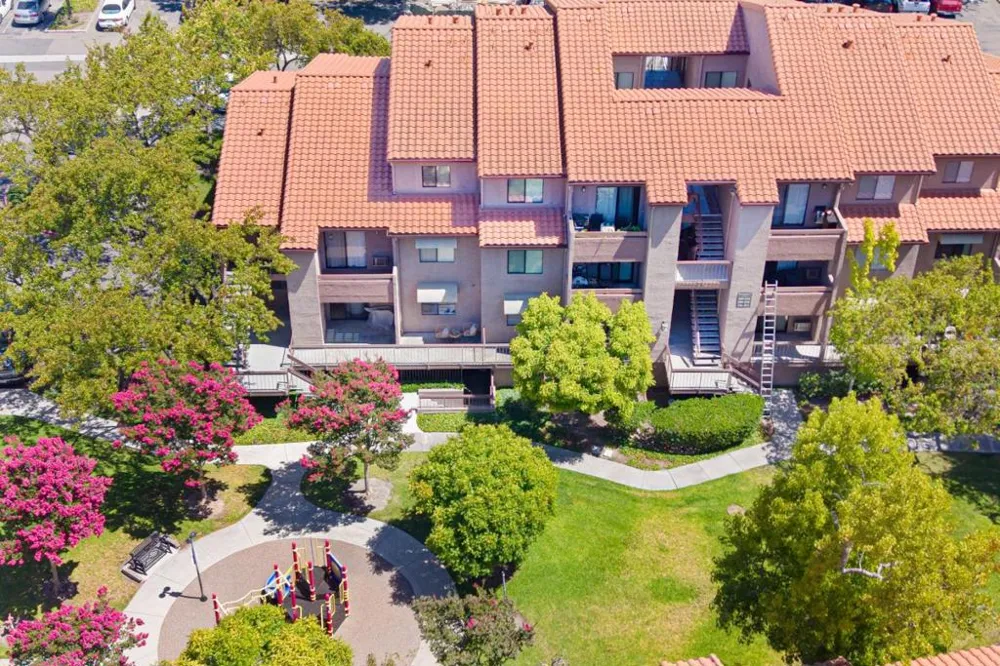 2250 Monroe Street #109 Santa Clara, CA 95050