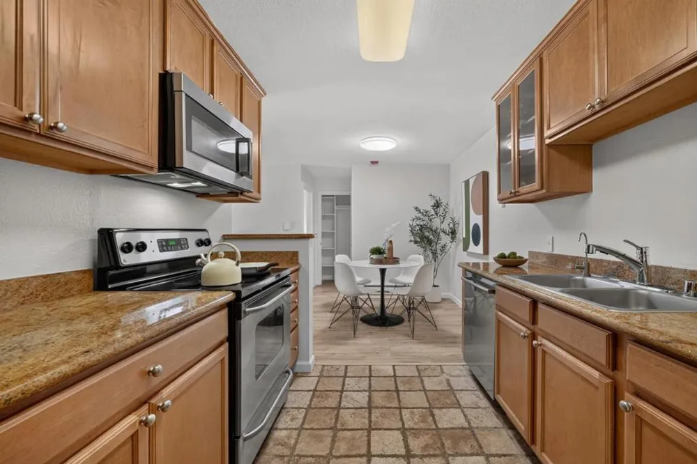 2250 Monroe Street #109 Santa Clara, CA 95050