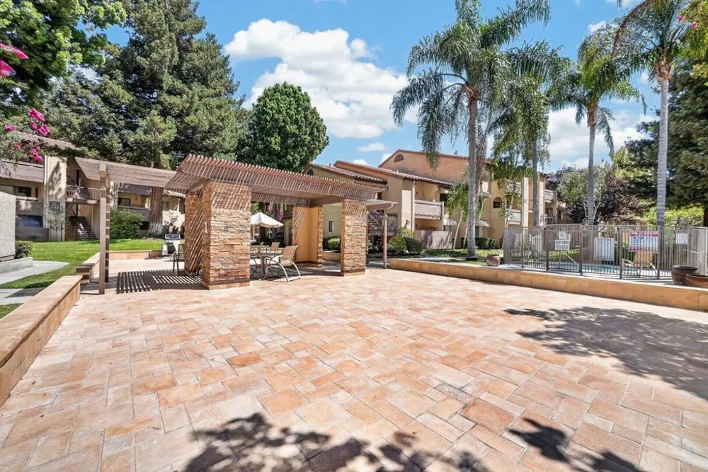 2250 Monroe Street #109 Santa Clara, CA 95050