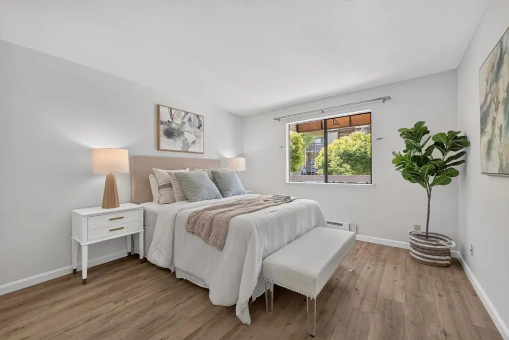 2250 Monroe Street #109 Santa Clara, CA 95050