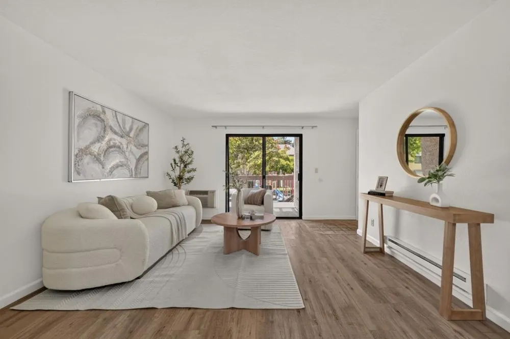 2250 Monroe Street #109 Santa Clara, CA 95050