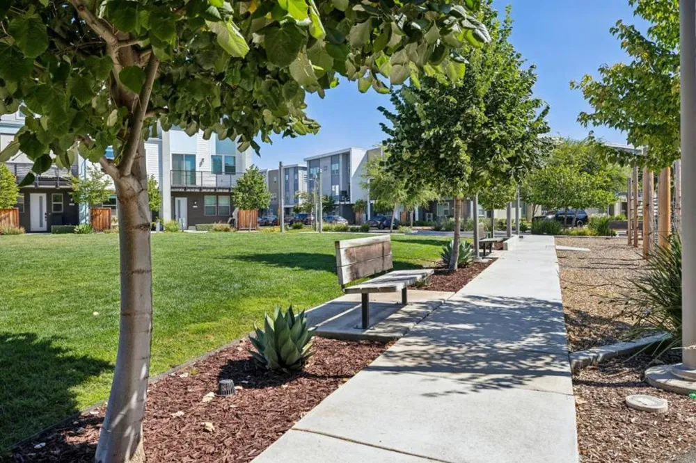 5761 Vibrant Loop San Jose, CA 95119