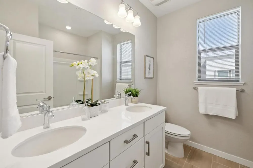 5761 Vibrant Loop San Jose, CA 95119