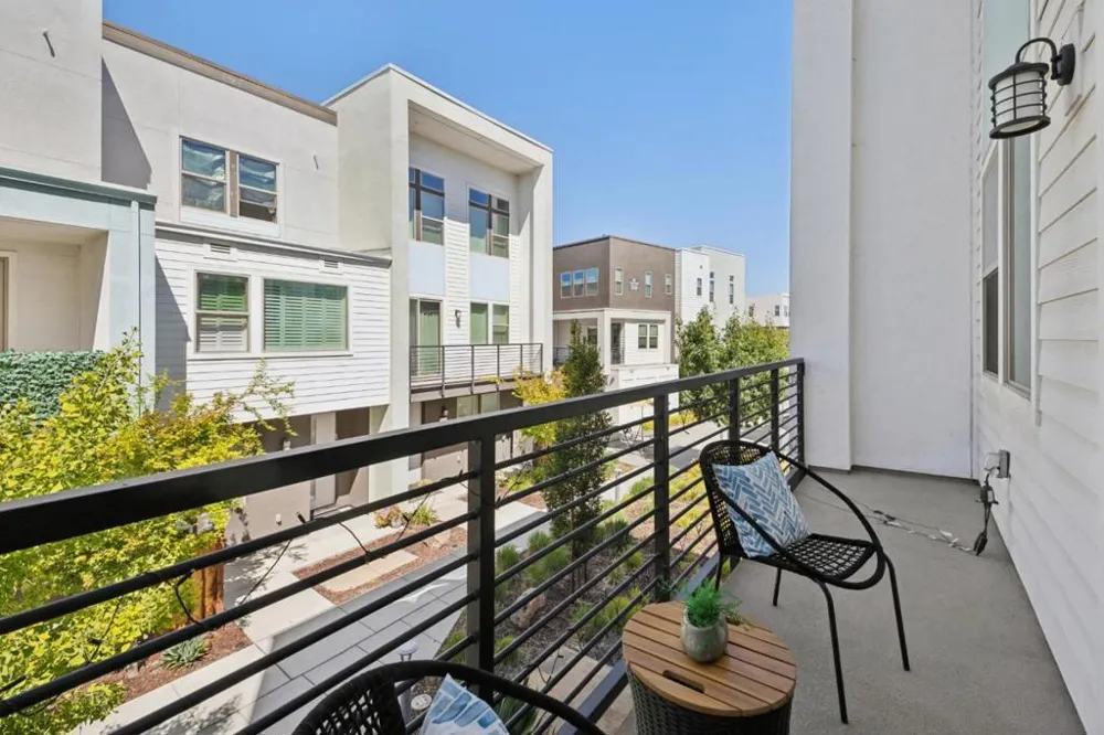 5761 Vibrant Loop San Jose, CA 95119