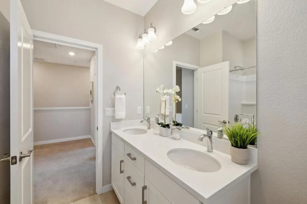 5761 Vibrant Loop San Jose, CA 95119