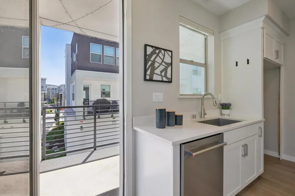 5761 Vibrant Loop San Jose, CA 95119