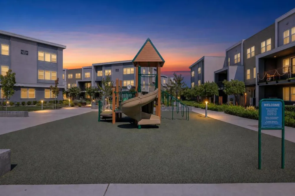 5761 Vibrant Loop San Jose, CA 95119