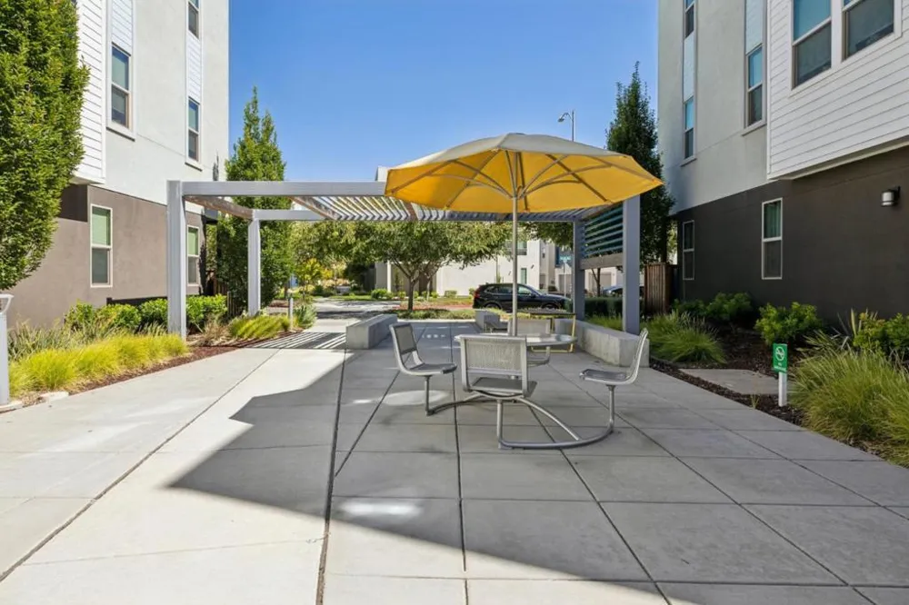 5761 Vibrant Loop San Jose, CA 95119