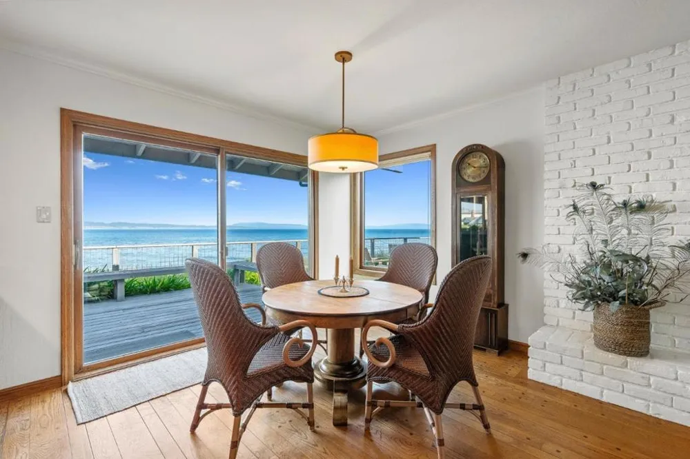 4250 Opal Cliff Drive Santa Cruz, CA 95062