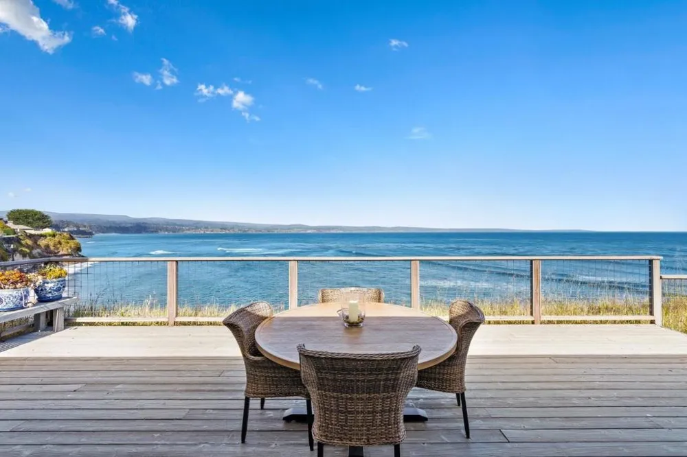 4250 Opal Cliff Drive Santa Cruz, CA 95062