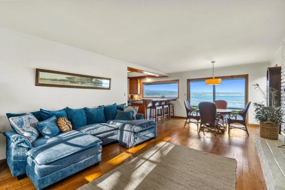 4250 Opal Cliff Drive Santa Cruz, CA 95062