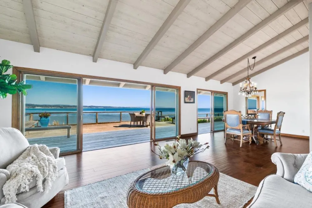 4250 Opal Cliff Drive Santa Cruz, CA 95062