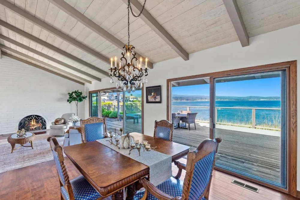 4250 Opal Cliff Drive Santa Cruz, CA 95062