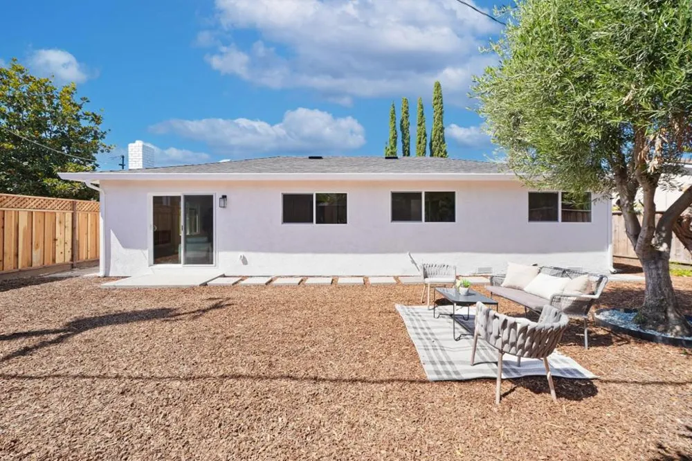 912 Connie Drive Campbell, CA 95008