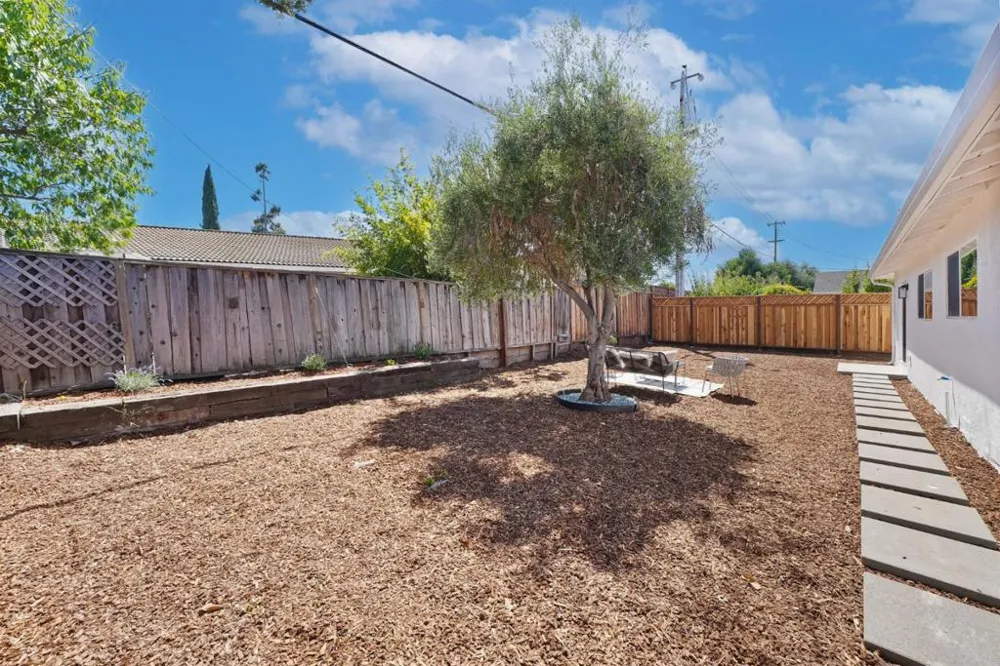 912 Connie Drive Campbell, CA 95008