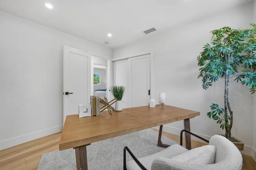 912 Connie Drive Campbell, CA 95008