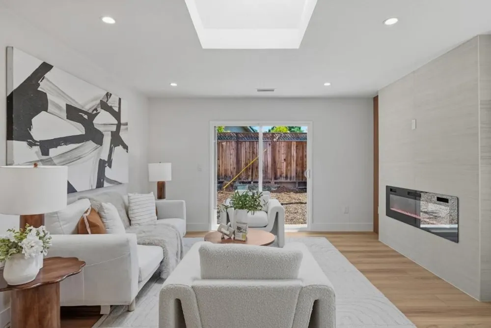 912 Connie Drive Campbell, CA 95008
