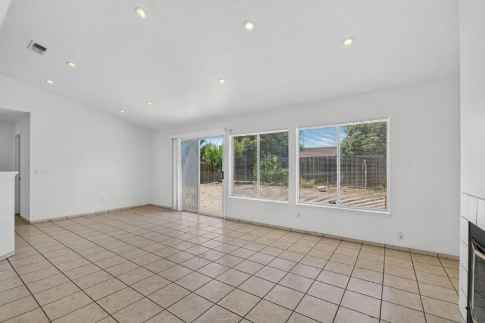 Address Not Shown Greenfield, CA 93927