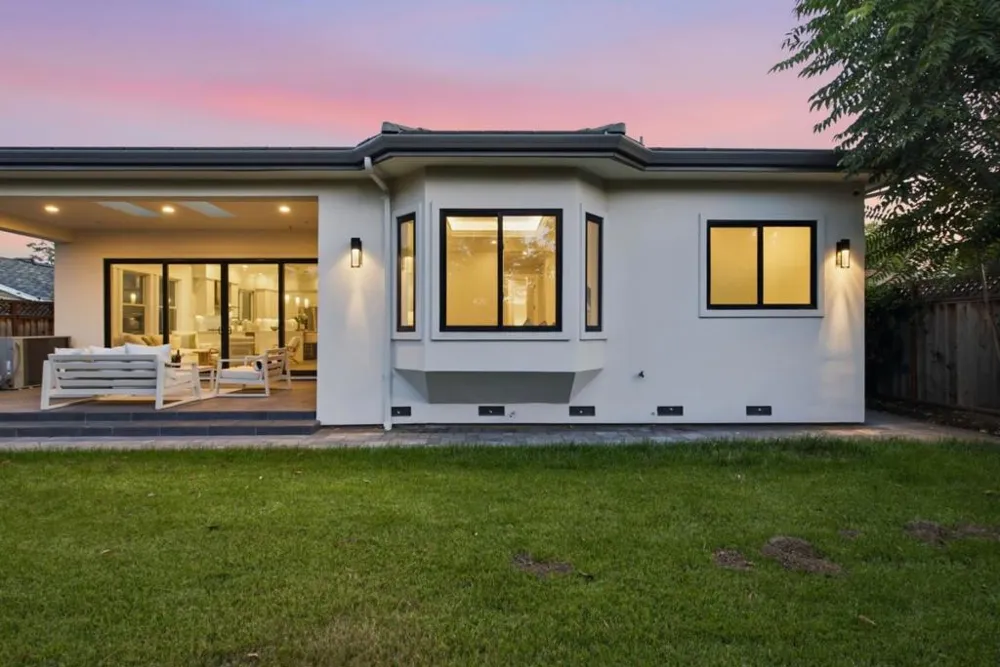 18823 Casa Blanca Lane Saratoga, CA 95070