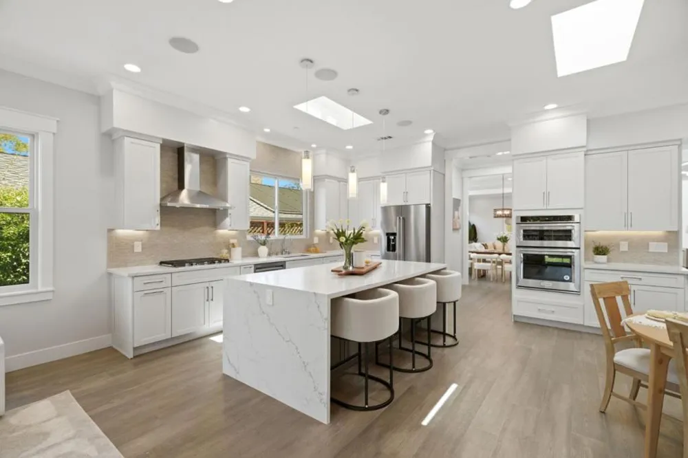 18823 Casa Blanca Lane Saratoga, CA 95070