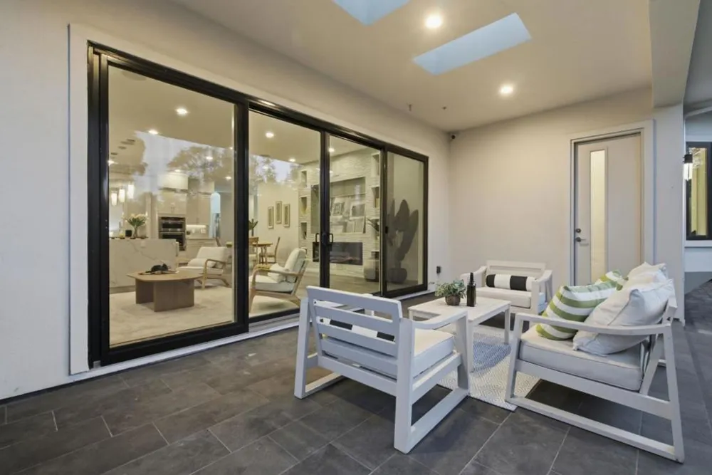 18823 Casa Blanca Lane Saratoga, CA 95070