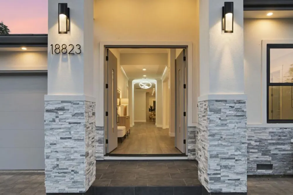 18823 Casa Blanca Lane Saratoga, CA 95070