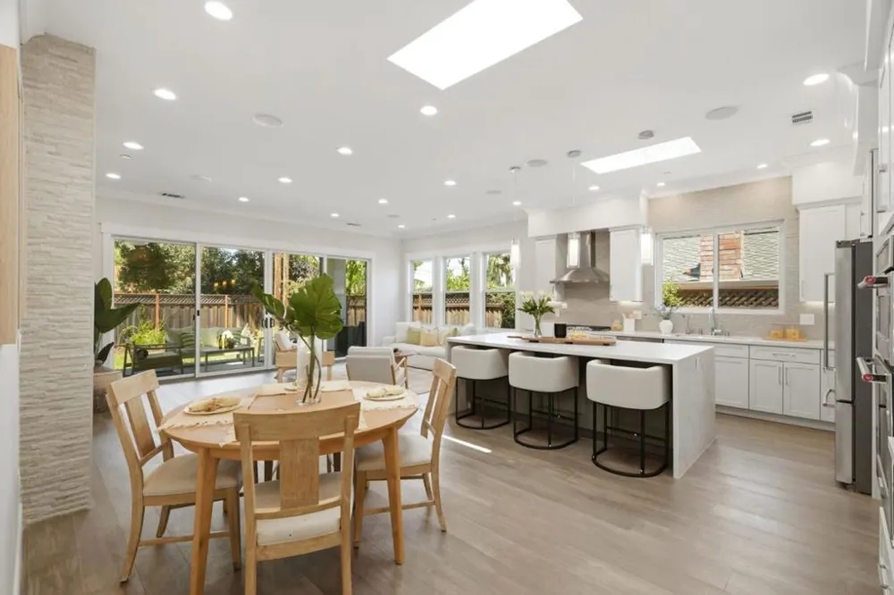 18823 Casa Blanca Lane Saratoga, CA 95070