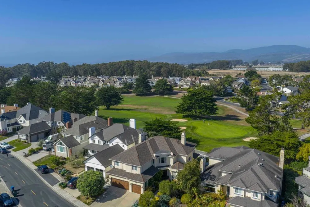 181 Turnberry Road Half Moon Bay, CA 94019