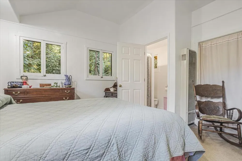 1045 Forest Way Brookdale, CA 95007
