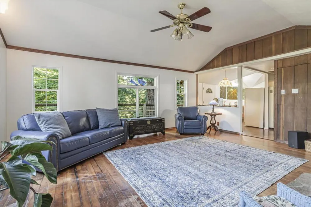 1045 Forest Way Brookdale, CA 95007