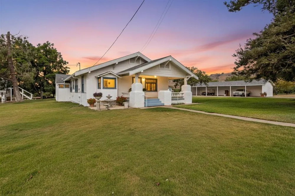 4125 Prunedale Avenue Gilroy, CA 95020