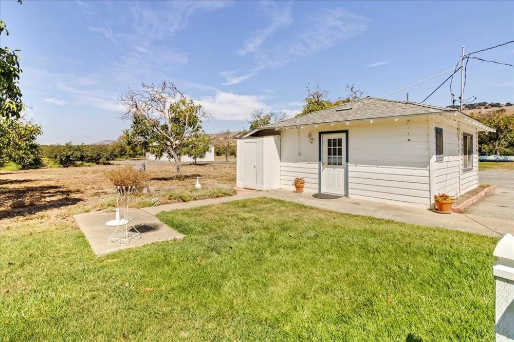 4125 Prunedale Avenue Gilroy, CA 95020