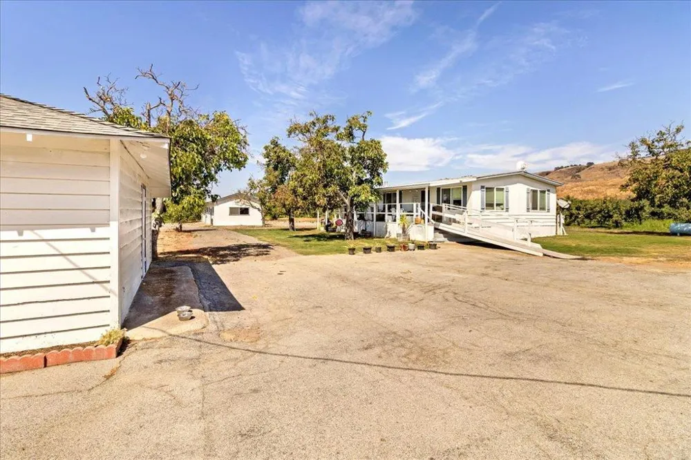 4125 Prunedale Avenue Gilroy, CA 95020