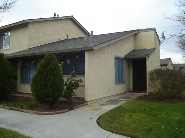 3302 Cannongate Court San Jose, CA 95121