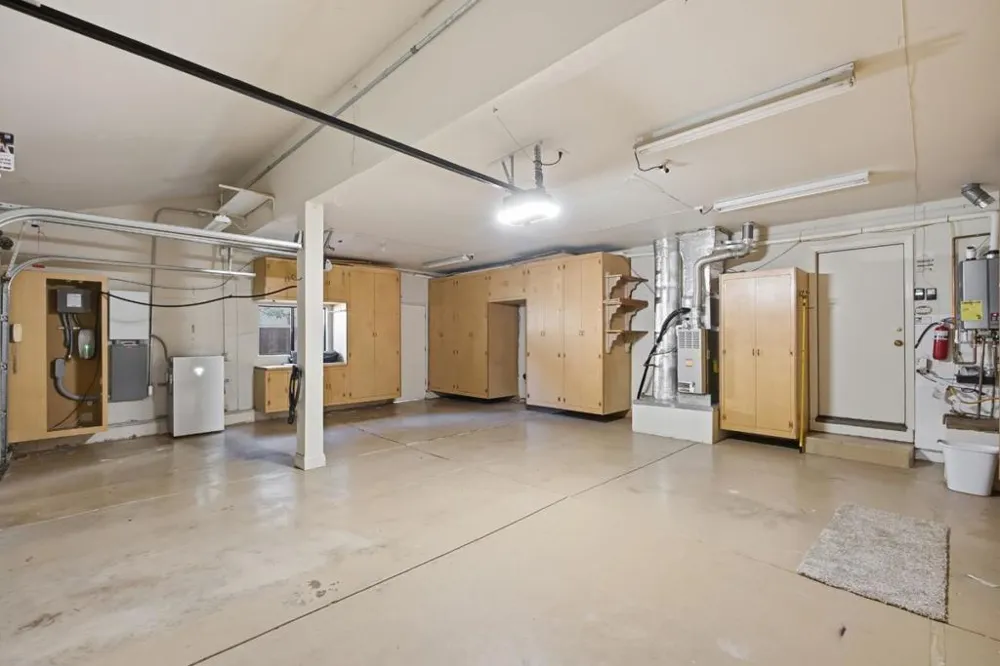 1667 Glenrock Court San Jose, CA 95124