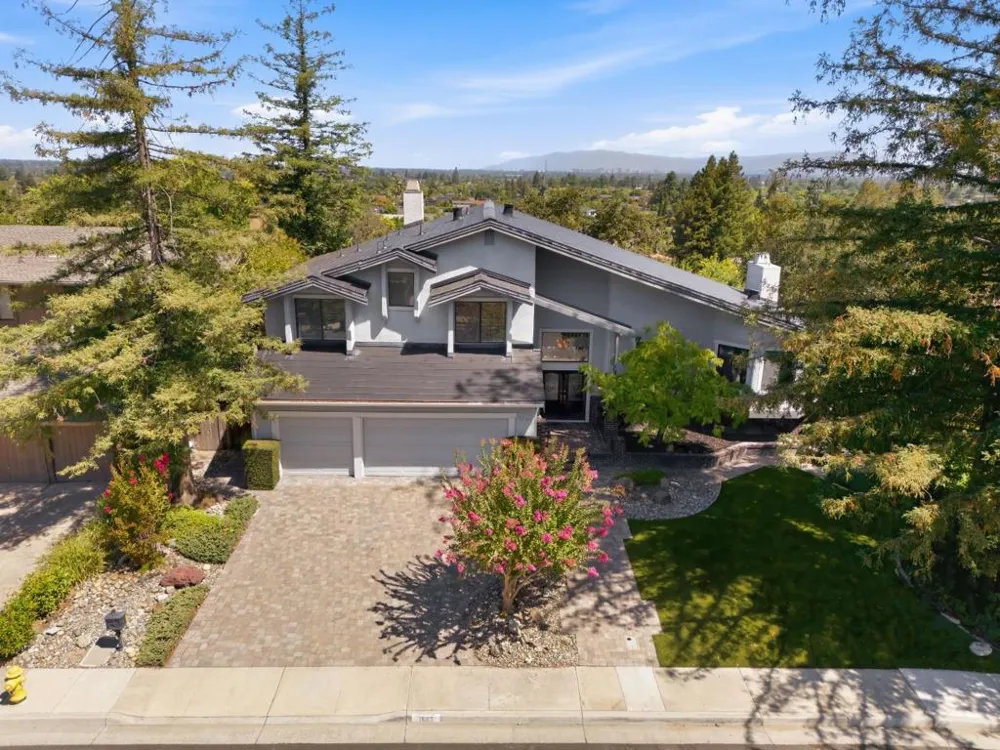 1667 Glenrock Court San Jose, CA 95124