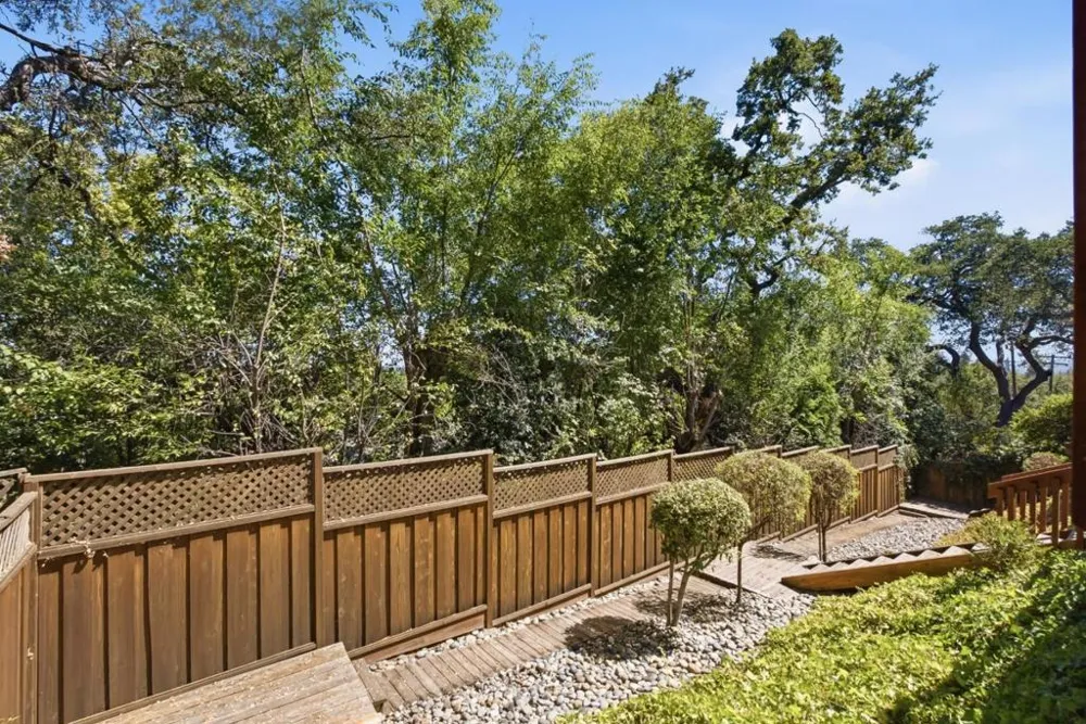 1667 Glenrock Court San Jose, CA 95124